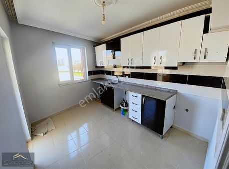 Mehmet Akif'te 2+1 Ayrı Mutfaklı Asansörlü Kelepir Satılık Daire