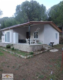 Dikili Kıroba Köyünde Satılık 3650 M2 Zeytinlik İçerisinde 90m2 Çiftlik Evi