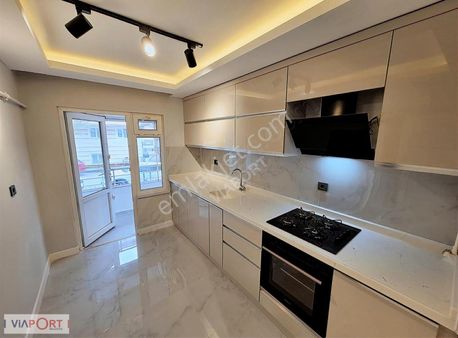 Etimesgut İstasyon Mah. Ön Cephe Full Yapılı 3+1 Daire