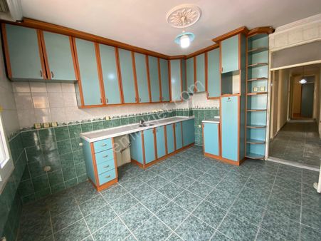 Lider Gayrimenkul’den Satılık 3+1 Kapalı Mutfak Daire