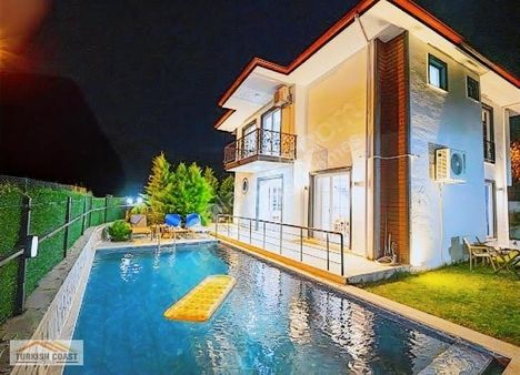Seydikemer Döğer Mahallesi'nde 4+1 Ultra Lüks Müstakil Villa