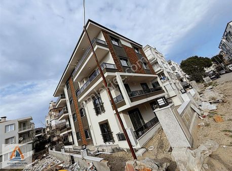 Ayvalık Avm Deniz 150 Metre Mesafede 2+1 Sıfır Daireler