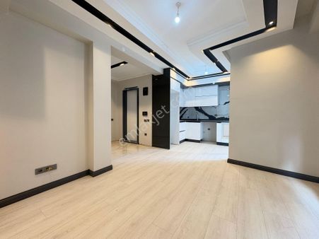 Kumsaldan İkizçayda Yerden Isıtmalı Asansörlü_1+1_sıfır Daire**