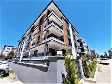 ✅✅alçınar Emlaktan K.otoparklı Geniş Balkonlu 2+1✅✅