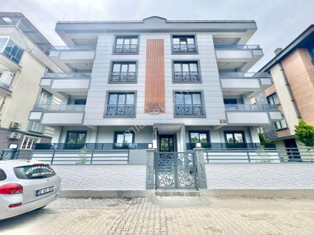 ✅✅alçınar Emlaktan Öncephe Ebeveyn Banyolu 2+1 Daire✅✅