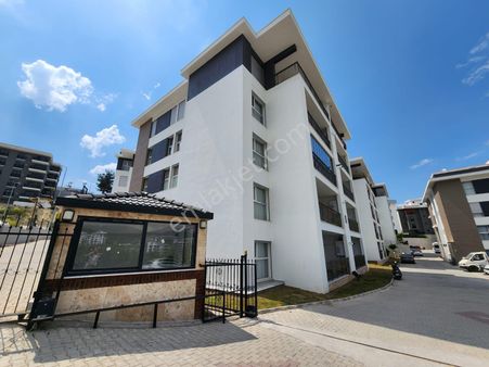 Geniş 3+1 Sıfır Daire