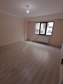 Yenibosna Metro Metrobüse Yakın Satılık 100 M2 3+1 Daire (sıfır Bina)