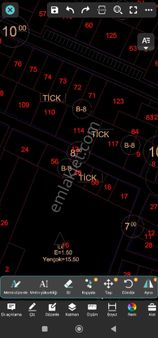 Hürriyet Cad.ismet Paşa İlk Okulu Arkasın Da Satılık Hisse