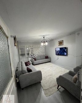 Küçükçekmece Kanarya Mah.de 2+1 Geniş Daire