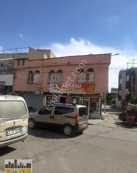 Akan Emlak Batman Merkez Komando Caddesi Yolu Üzerinde Bulunan Müstakil Ev