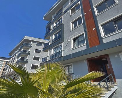 Gayrimenkulist'den Hafta Özel Adnan Kahveci'de Site İçi 2+1