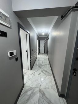 Havuzlar Merkezde Satılık Lüx 2+1 Daire