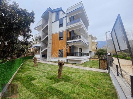 Güçlü Kardeşler Altınoluk Merkezde Lüks 2+1 Çok Keyifli Daire