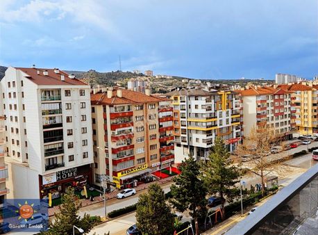 Garanti Emlaktan Cadde Üzeri Salı Pazarı Mevki Sıfır Daire