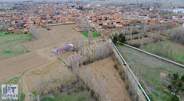 Toprak Emlak'tan Çayırbaşı Köyü İmarlı Satılık Arsa