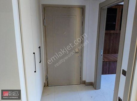 *realty World* Sarıyer Maden Site İci Sıfır 2+1 Kapalı Otopark