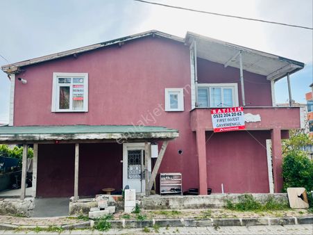 Silivri Yeni Mahalle'de Satılık İki Daire'li Müstakil Bina