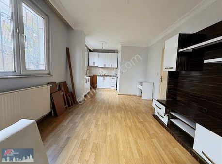 Ümraniye İnkılap Mahallesi 2+1 Açık Oto Parklı Satılık Daire