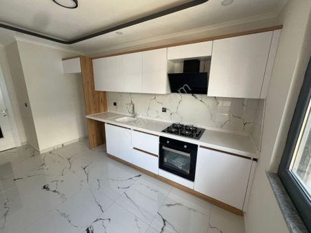 ▓jet'ten Altınkum'da Ön Cephe Arakat Ebeveyn Banyolu Geniş 2+1