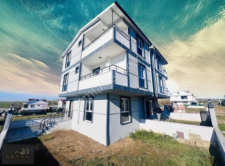 ▃▅▇leyalgroup▇▅▃köşe Başı İskanlı Otoparklı Triplex Denz Manz.