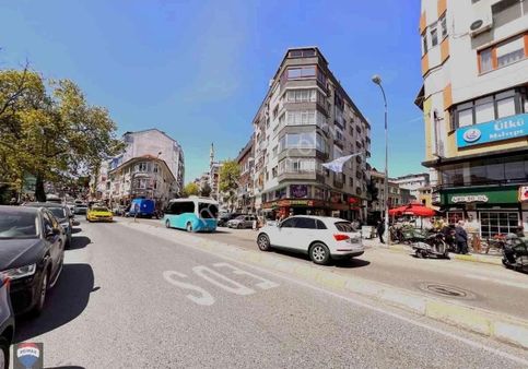 Mınıbüs Yolu Üzerı 500 M² Bıblo Gıbı Dükkan.!!!
