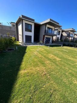 Kusadası Yavansuda 4+1 Özel Havuzlu Müstakil Villalar