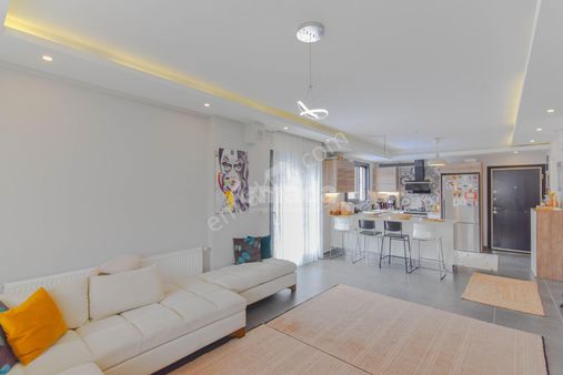 Kuşadası Kadınlar Denizi'nde Huzurlu Ve Konforlu Muhteşem Villa