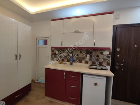 Beyazevlerde Yatirima Son Derece Uygun İskanli Esyali Satilik Daire 12 Bin Kira Getirili