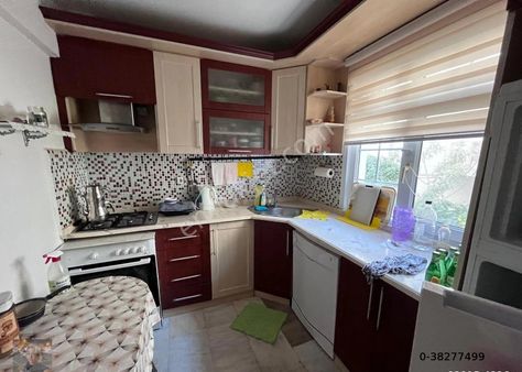 Büşra Gayrimenkulden Satılık Yazlık Site İçinde Denize 50metre 5+2 Bahçeli Barbükülü 3 Katlı