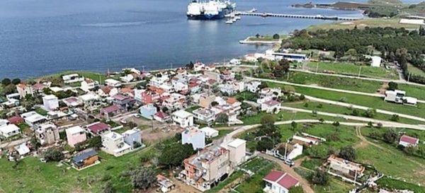 İzmir Aliağa Çakmaklı'da Satılık 245 M² Bahçe Acil Satılık