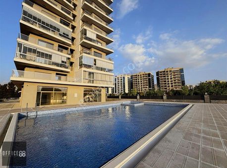 Trademark Tower'da Bölgenin En Büyük Kapalı Mutfak 2+1