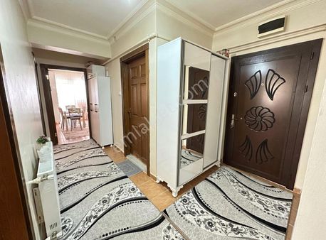 Çok Acil Satılık Kat Konumlu Altı Daire İskan Asansörlü 3+1