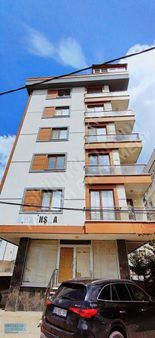 Sultanbeyli Mimarsinan Mahallesinde 5+1 Üst Dublex Ayrılmış Tek