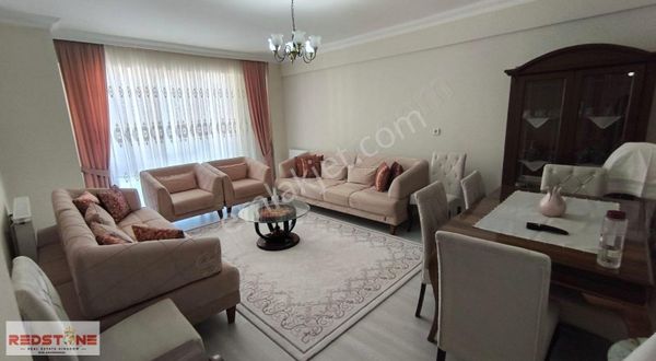 Redstone İdol Gayrimenkul'den Uzkent Sitesinde Satılık 3+1 Daire