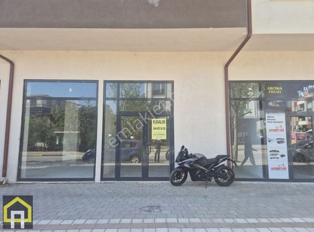 Akçay Gayrimenkul Yeni Mah. Cadde Üzeri Kiralık Dükkan