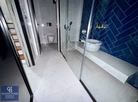 Silivri Mimarsinan'da Satılık 7+2 Müstakil Lüks Villa Havuzlu