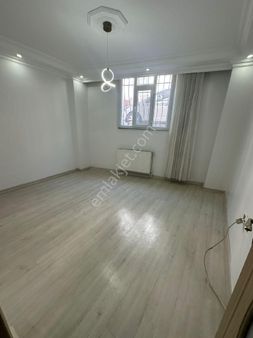 Kartal Yapıdan Yenikent Mh Düz Giris Kriterinde 2+1 Bahçe Kat