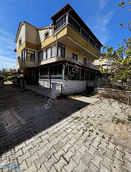 Merkeze Ve Denize Yürüme Mesafesinde Villa