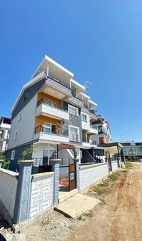 Didim Efeler Mahallesinde Asansörlü Önü Yeşil Alan 2+1 Daire