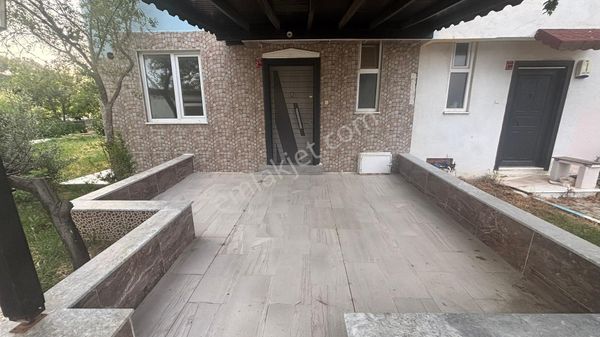 Gömeç Gökkuşağı Sitesinde Denize 100 Metrevilla