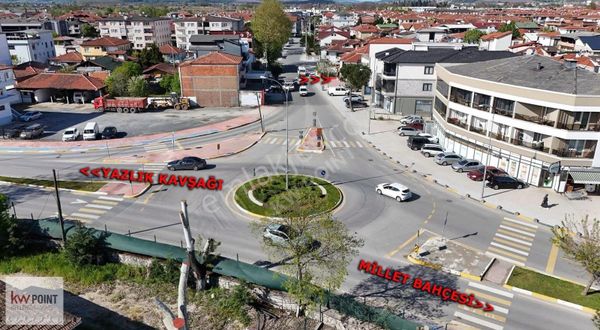 Kw Poınt Şeker Fabrikası Mevkiinde 150 M² Bakımlı Dükkan