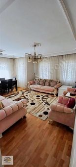 Fiyat Düştü!!kervansaray'da Cadde Üstü Site İçinde Satılık Daire