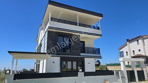 Didim Hisarda Satılık 3+1 Villa