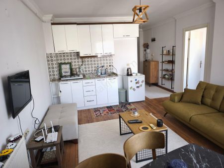 Kuruçeşme Mahallesi Üniversite Yürüme Mesafesinde Eşyalı Kiralık 1+1 Daire
