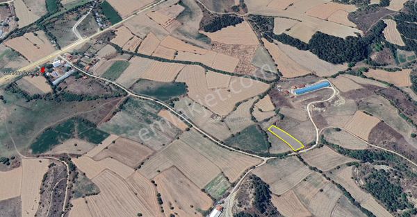 Bolu Mudurnu Hüsamettindere Köyünda Satılık Yol Kenarı Arazi