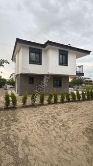 Kuşadası Güzelçamlıda Satılık Villa