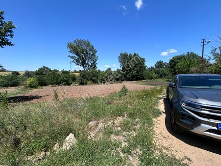 Kırklareli Karıncak Köyü %60 Bahçeli Ev Villa İmarlı 583 M2 Arsa