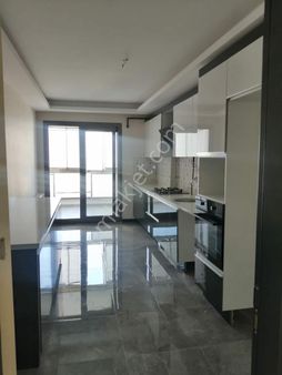 Eges'den Menemen Sevgişehir Sitesinde Satılık 3+1 Daire