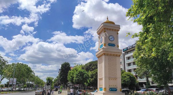 Delux'den Sahil'de Deniz Manzaralı Satılık 2+1 Daire