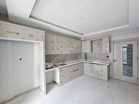 Yazır Mahallesi Satılık 2+1 Ve 3+1 Daireler